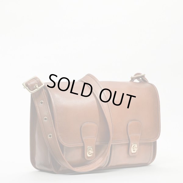 画像1: 【COACH コーチ 】　クラシック レザー フィールドバッグ 18000　B4/BRITISH TAN 　ブリティッシュタン　 並行輸入品 (1)